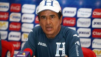 Jorge Luis Pinto en conferencia de prensa este miércoles.