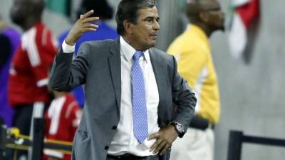 Jorge Luis Pinto durante el partido contra México. Foto Enviado Especial Juan Salgado