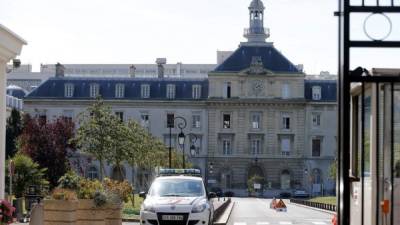 Hospital Militar de Beguin en Saint-Mandé, donde estaba ingresada la enfermera contagiada con el ébola.