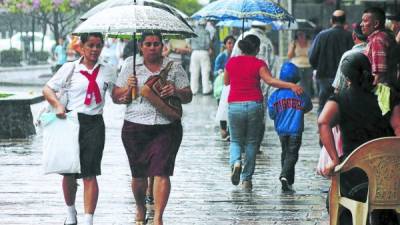 Lluvias leves proyectan para la mayor parte del país.