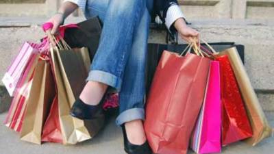 Las compras involucran muchos momentos felices.