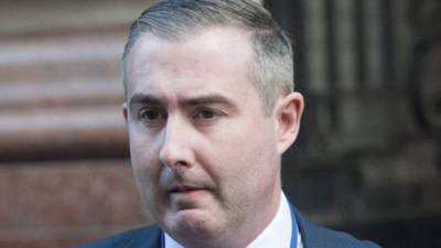 El doctor Mark Bonar le suministró sustancias dopantes a 150 jugadores de la Premier League, entre los que se encuentran jugadores del Arsenal, el Leicester y el Chelsea.