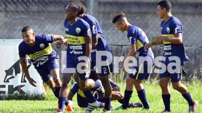 Jugadores del Boca Juniors celebrando uno de los goles contra la Real Sociedad. Foto Samuel Zelaya