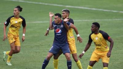 Motagua sacó una ventaja de 3-0 ante Real España en la final de ida.