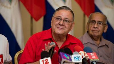 Reyes Vallejos denuncio que también le fueron suspendidos sus derechos políticos durante un período de tres años.