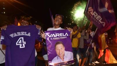 Los seguidores de Juan Carlos Varela festejaron el triunfo de su candidato en las elecciones del domingo.