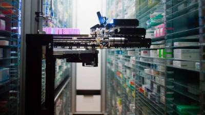 El historiador Yuval Harari, de la Universidad Hebrea de Jerusalén, advierte que la tecnología convertirá a los hombres en “superfluos”, con preocupantes consecuencias sociales.