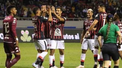 La Liga Deportiva Alajuelense en donde milita Alex López no podrá jugar en la primera jornada ya que su partido fue suspendido.