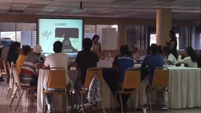 Un grupo de jóvenes durante una capacitación en la CCIT.