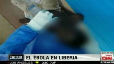 Así captó este enfermero el cuidado infectados con Ébola en Liberia.