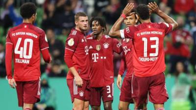 El Bayern Múnich aplastó con un triunfo por 12 a 0 a un equipo de la cuarta división, el Bremer, en la Copa de Alemania.