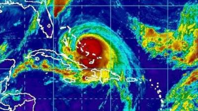 Los meteorólogos prevén que Joaquín puede impactar la costa este de EUA el próximo sábado.