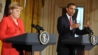 El mandatario Barack Obama promete que ya no espiarán a la canciller alemana.