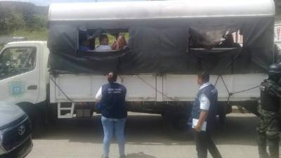 En el traslado participaron agentes de la Fuerza de Seguridad Interinstitucional Nacional (Fusina) y de la Fuerza Nacional de Control de Centros Penitenciarios.