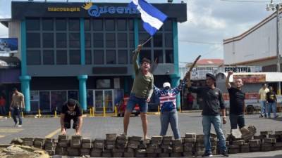 Protestas contra las reformas del gobierno en el Instituto de Seguridad Social (INSS) en Managua. EFE