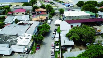 <b>En la residencial San Roberto de Sula se instaló el sistema AMI, con el que se pretende contrarrestar el hurto de energía. Fotos: Melvin Cubas.</b>