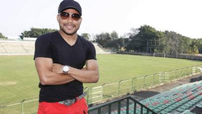 emil es de los mejores futbolistas que han pasado en la historia del Marathón.