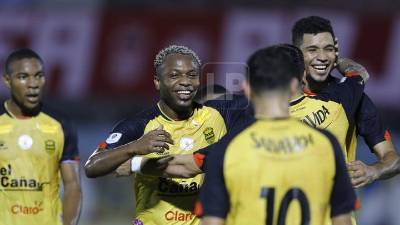 El Real España de Héctor Vargas vence al Vida y se mete de lleno a la pelea por el primer lugar