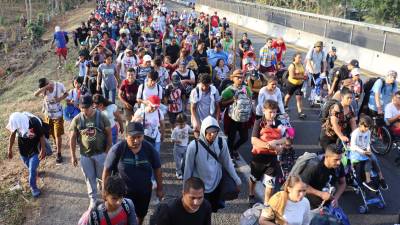 La caravana del 'Viacrucis migrante' se dirige hacia Ciudad de México desde Tapachula.