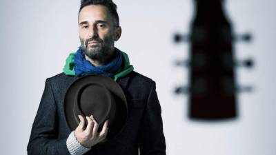 Jorge Drexler ganó un Óscar en 2004 por mejor canción original 'Al otro lado del río' de la película 'Diarios de Motocicleta''.