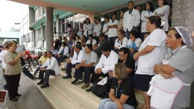 Unos 25,000 trabajadores están afiliados al Sitramedys.