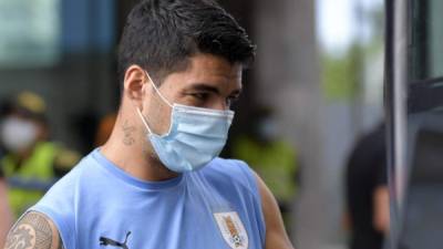 La selección de Uruguay pierde así a su máximo goleador histórico para el encuentro contra Brasil, selección a la que no derrota desde 2001. Foto AFP.