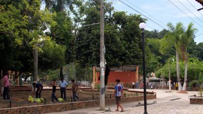 Los pobladores de Potrerillos ya disfrutan de un nuevo parque central.
