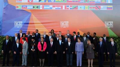 Según la información oficial facilitada, 21 de los presidentes o jefes de Gobierno de los 33 países miembros estuvieron en la cumbre que terminó ayer.
