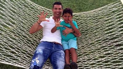Cristiano y su hijo se lo pasan siempre de lo mejor.
