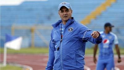 Diego Vázquez dijo que hay dirigentes en la Liga Nacional que actúan con ”intereses partidarios”.