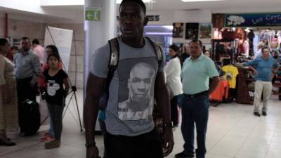 Maynor Figueroa antes de partir a Estados Unidos. Foto Juan Salgado
