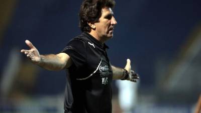 Hëctor Vargas, durante el partido contra el Villanueva en el estadio Nacional.