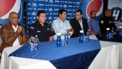 Los encargados de la seguridad en la final ofrecieron una conferencia de prensa.