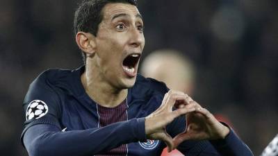 El jugador del París Saint Germain, Ángel Di María celebra después de anotar. Foto EFE.