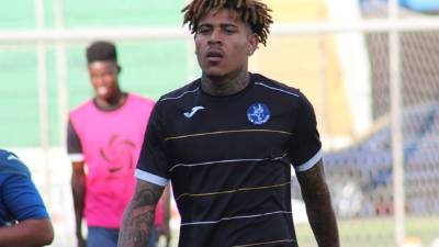 Henry Figueroa sería nuevo legionario.