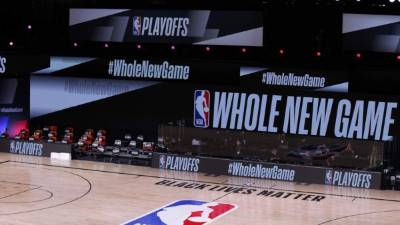 Los jugadores de Milwaukee Bucks no se han presentado al quinto partido contra Orlando. Foto AFP.