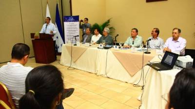 Miembros de Valmoral dieron a conocer ayer sobre el homenaje que se realizará.