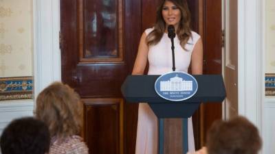 La primera dama estadounidense dio ayer su primer discurso tras el escándalo por su supuesta crisis matrimonial.//AFP.