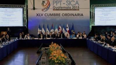 La Cumbre del Sistema para la Integración Centroamericana (SICA) se centrará 'fundamentalmente' en el traspaso de la Presidencia pro témpore de la organización a Honduras.
