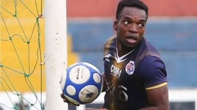 Walter Martínez lleva seis tantos en el certamen. Foto La Prensa Gráfica...