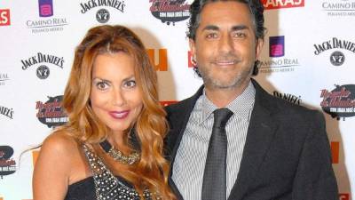 Raúl Araiza junto a su esposa Fernanda