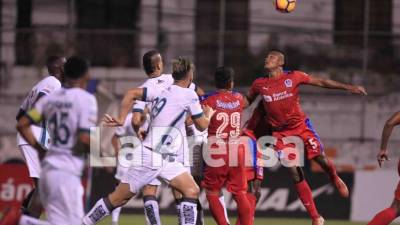 El Olimpia hizo su negocio sacando un empate a cero contra el Platense.