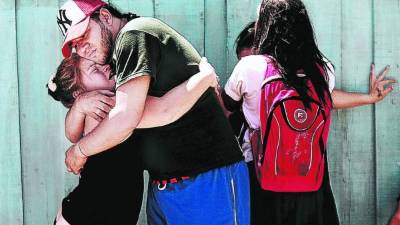 Familiares de Selvin Leonel Guzmán Osorio lamentaban su trágica muerte. Aseguran que desconocen las causas del crimen.