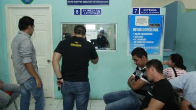 Hoy se atenderá normalmente a los ciudadanos que acudan con su cita a tramitar la licencia.