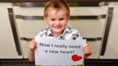 El vídeo del pequeño Albert y su versión del reto de la cubeta agua helada se vuelve viral.