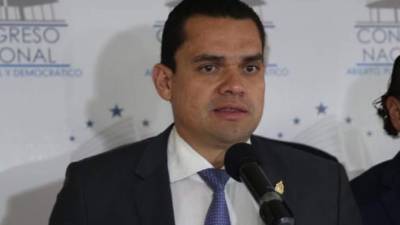 El diputado Tomás Zambrano.