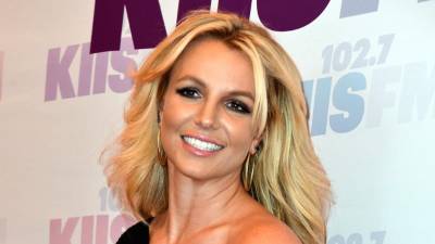 Britney Spears admite que se ha dañado el rostro con bótox.