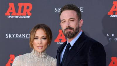 Jennifer López y Ben Affleck se separan luego de dos años de matrimonio.