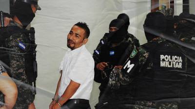 ”El Porky” cuando era custodiado en los juzgados hace varios años en Honduras.