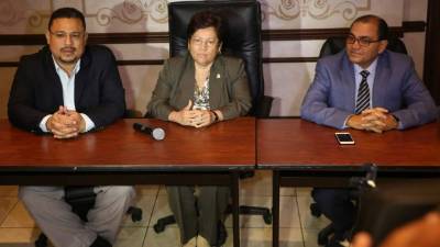 La Comisión Depuradora de la Policía trabaja en la elaboración de nueva documentación de los oficiales.